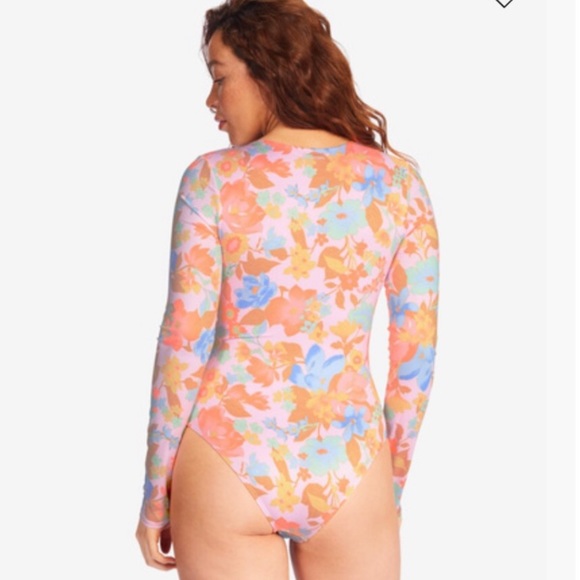 Billabong 1 piece bathing suit - Picture 8 of 9